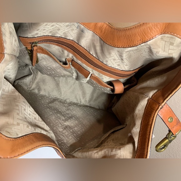 COLE HAAN Genevieve Weave Large Triangle Tote Hobo Bag Purse British Tan Cognac - Picture 9 of 11